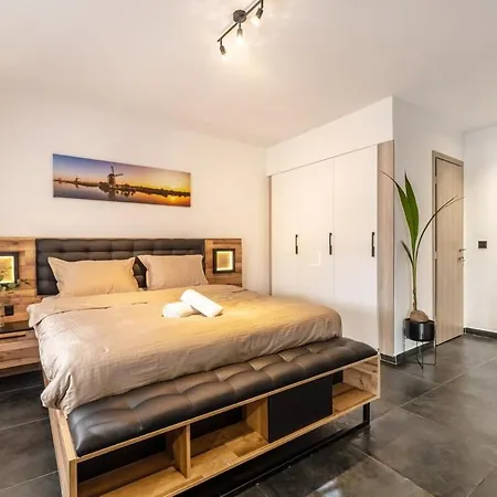 Apartment Anghome A2 In Metaksourgio Athens